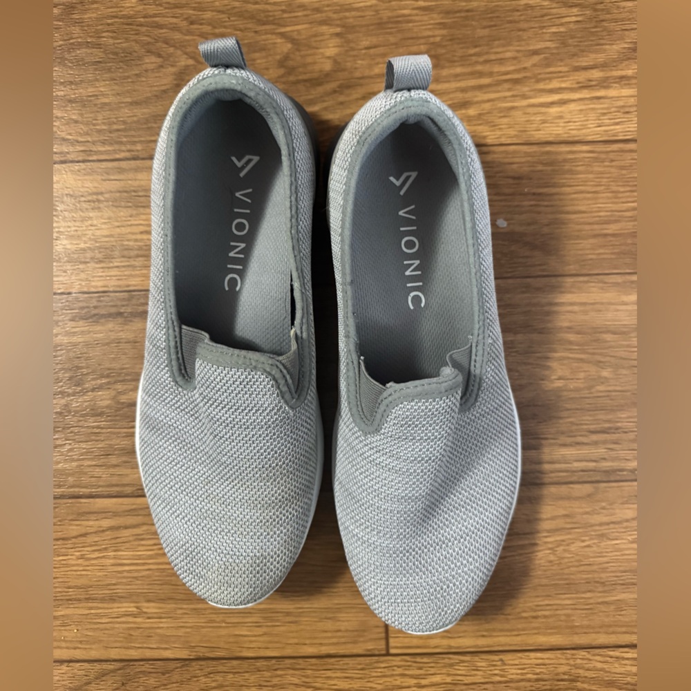 Vionic Delaney Gray Shoes Women’s Size 7.5